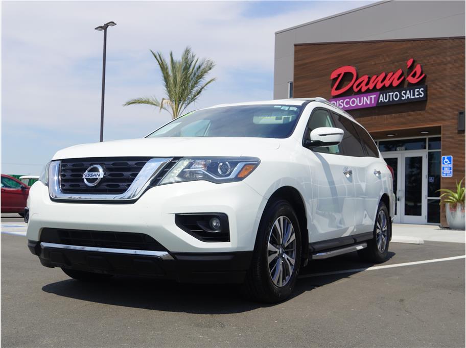 2020 Nissan Pathfinder from Dann's Discount Auto Sales