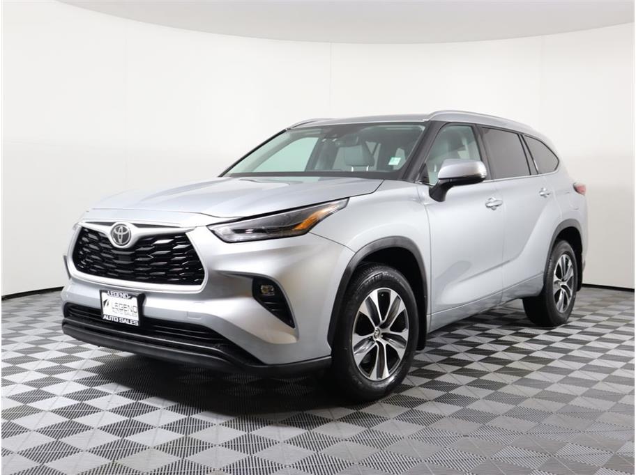 2021 Toyota Highlander from Legend Auto Sales Inc