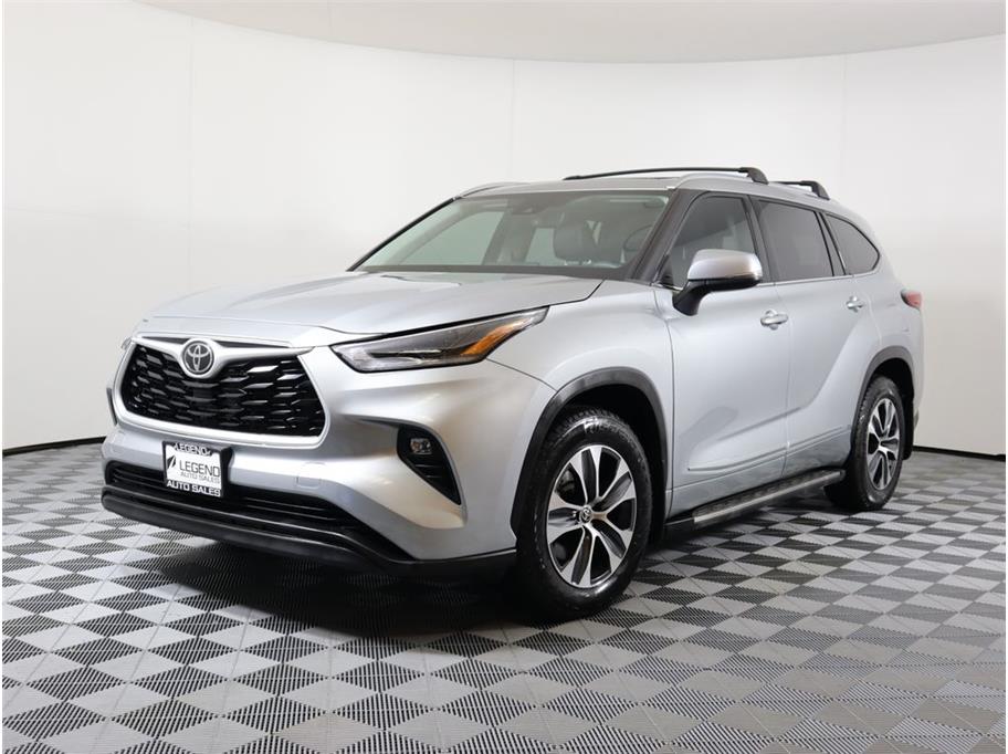 2021 Toyota Highlander from Legend Auto Sales Inc