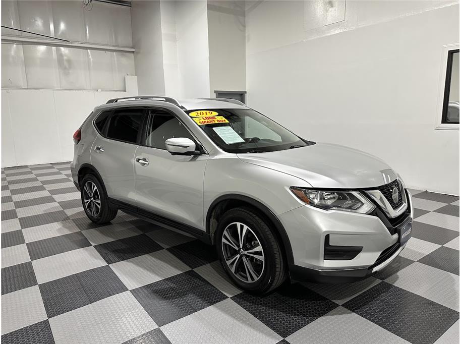 2019 Nissan Rogue from Auto Resources