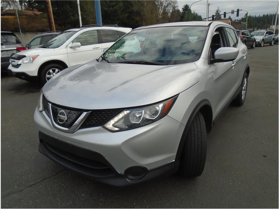 2018 Nissan Rogue Sport from United Auto Group LLC