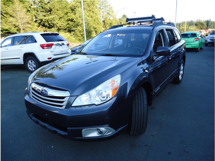 2012 Subaru Outback from United Auto Group LLC