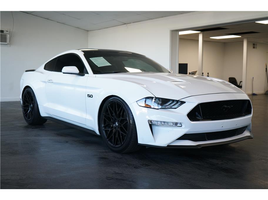 2019 Ford Mustang