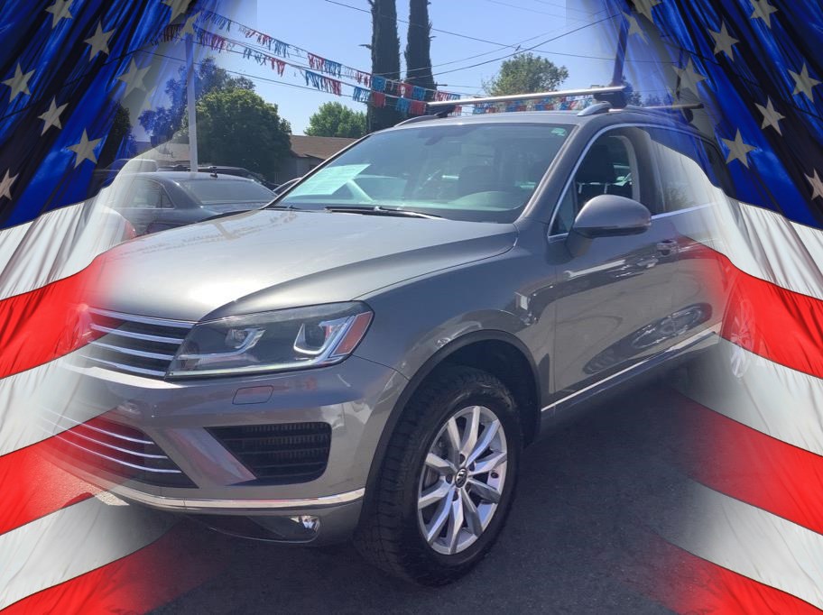 2015 Volkswagen Touareg from Dealers Choice